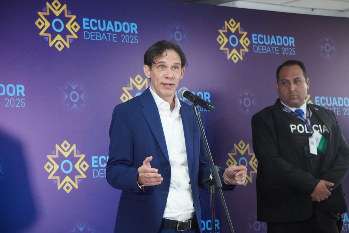 albaycian's tweet photo. #PedroGranja
#PedroGranjaPresidente
#VeroSilvaVicepresidenta
#PSE17
#MIRecuatoriano
#RuralOpcional
#SaludMentalConPedroGranja
#MaestrosConPedroGranja
#MédicosConPedroGranja
#PoliciasConPedroGranja
#LaTropaConPedroGranja
#LosJubiladosConPedroGranja
#EcuadorConPedroGranja 🇪🇨😌❤️ https://t.co/cP67QFhCmr