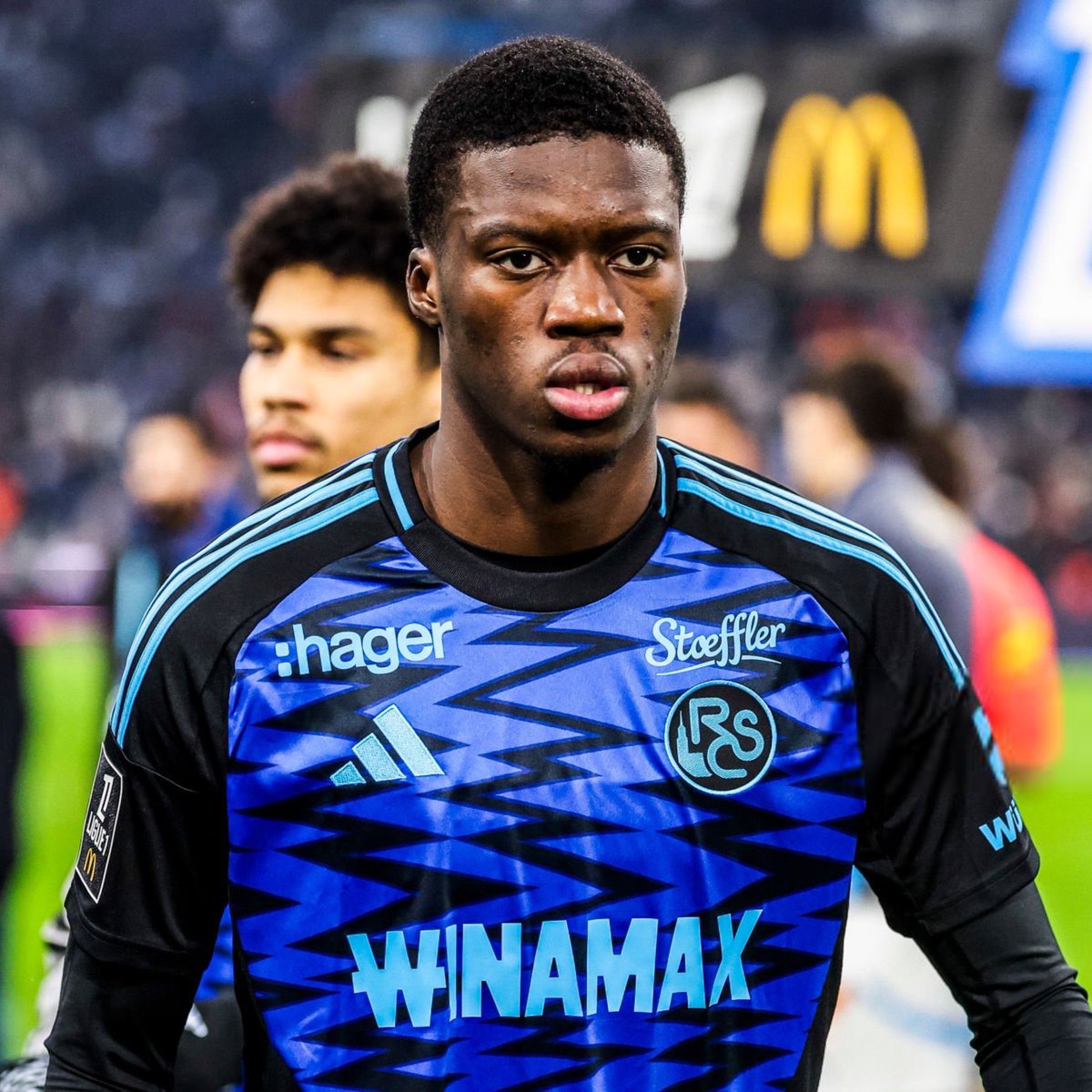Nikolay_Petkovv's tweet image. ‼️✅ DEAL DONE: Chelsea have agreed to pay Mamadou Sarr for €15 millions from his sister club Strasbourg. The player will be a first summer signing of Blues, as he will play on loan of his current team until the end of the season.
