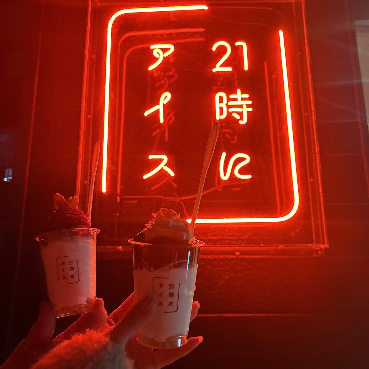 二郎系ラーメン べんじろう
レディースデーで500円🫨💖

21時にアイスも美味しかったです

カロリーは幸せ

#日常 #福岡
