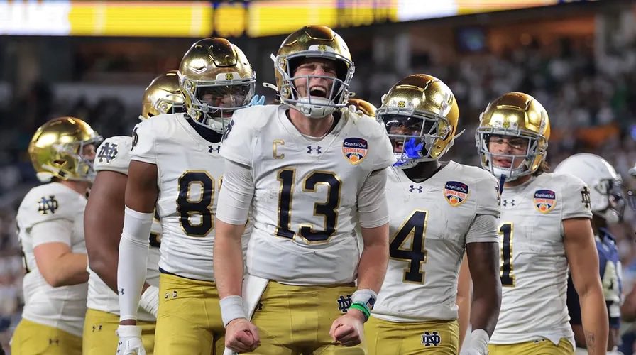 RETWEET IF YOU WANT THE IRISH TO WIN THE NATIONAL CHAMPIONSHIP!

☘️☘️☘️