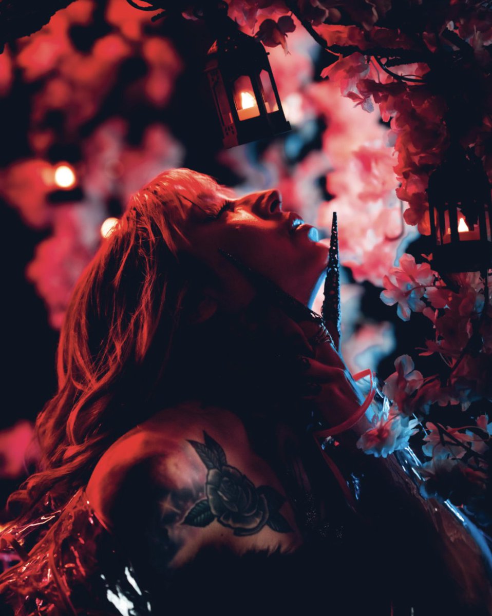 Revolvermag's tweet photo. 🚀 Meet GORE., the metalcore upstarts led by a Spacewalk engineer turned vocal powerhouse https://t.co/yx7ZnMl80F https://t.co/dQsdkXI7he