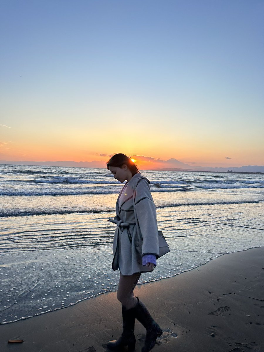 aono_akane's tweet photo. 最近写真撮ってないなぁ〜、、、 https://t.co/AQK35N9n4S