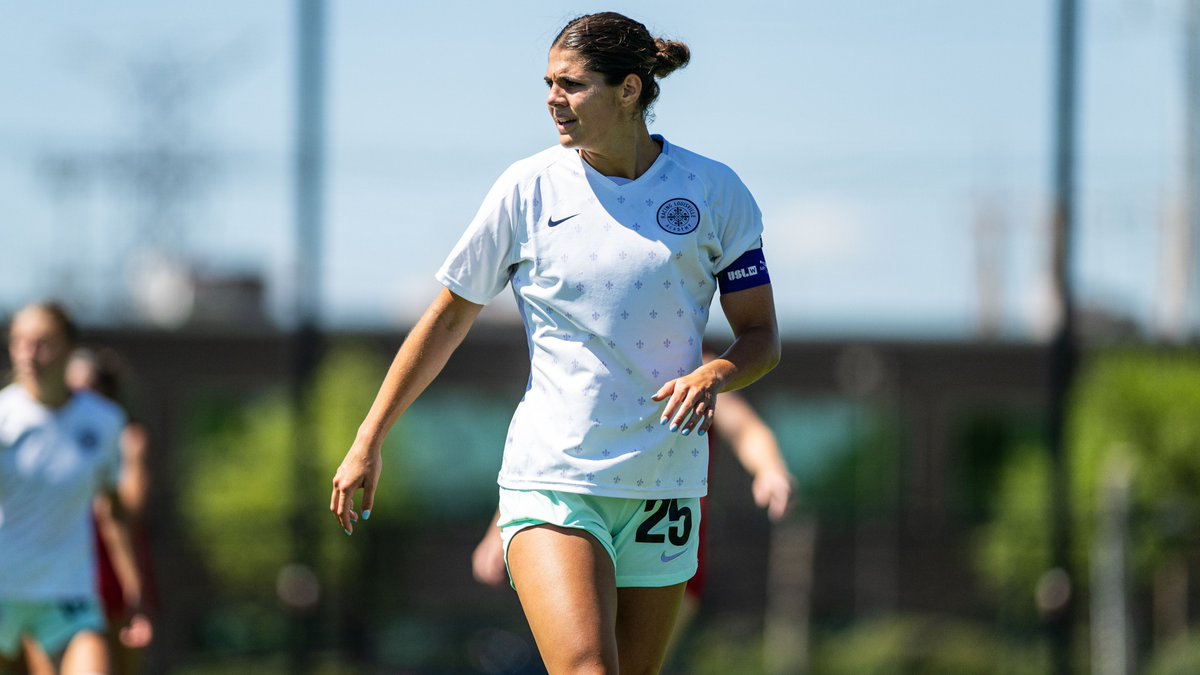 Paul Miles (@paulmiles840) on Twitter photo Louisville native and former <a href="/shalouisville/">Sacred Heart Academy</a> soccer star Allie George signs her first professional contract with <a href="/RacingLouFC/">Racing Louisville FC</a>. The defender played at Virginia Tech and for Racingโs USL W League team. Louisville native and former <a href="/shalouisville/">Sacred Heart Academy</a> soccer star Allie George signs her first professional contract with <a href="/RacingLouFC/">Racing Louisville FC</a>. The defender played at Virginia Tech and for Racingโs USL W League team.