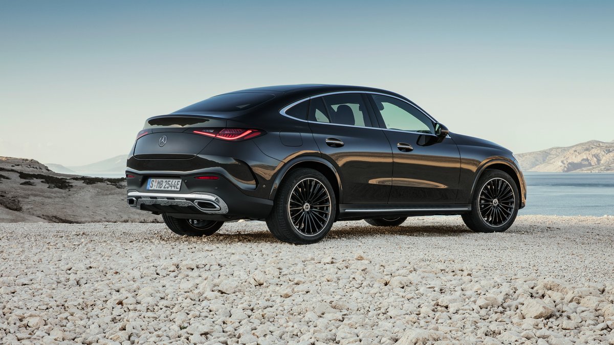 تبدأ المغامرة خلف عجلة قيادة مرسيدس-بنز GLC كوبيه.

#NBKMercedesBenz #Qatar #MercedesQatar