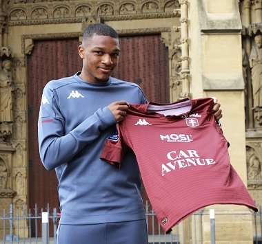 📝🇨🇵⚽ Fromer Metz players signed by 🟢⚪ Ferencváros...

🇲🇱 Adama Traore
🇨🇮 Habib Maiga
🆕🇨🇵 Lenny Joseph 

✍️.