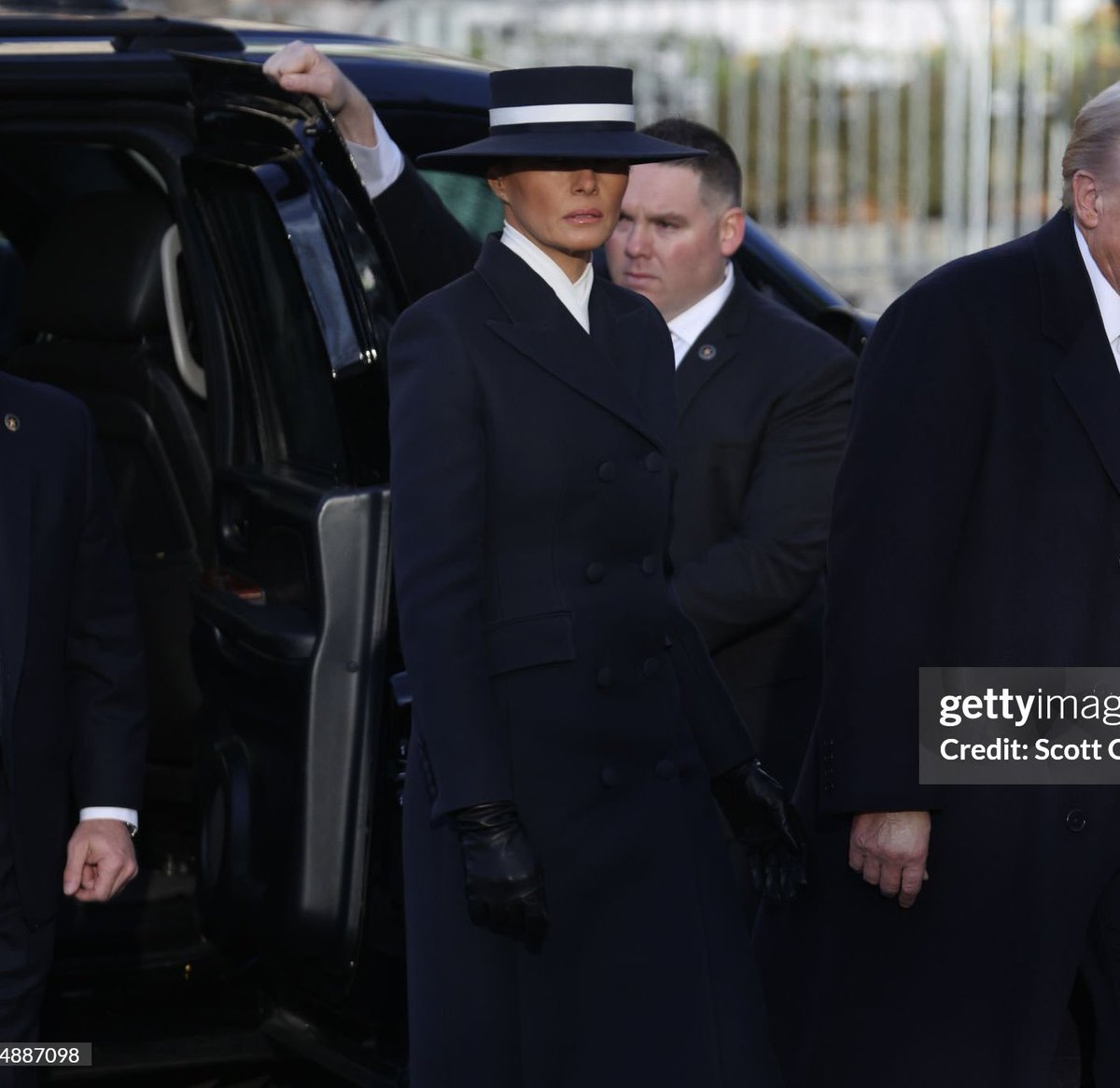 La gioia di Melania è contagiosa.
#Trump