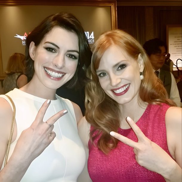 justhaizhs's tweet image. beijar é tão gostoso meu deus se eu pudesse acordava beijando vivia beijando dormia beijando