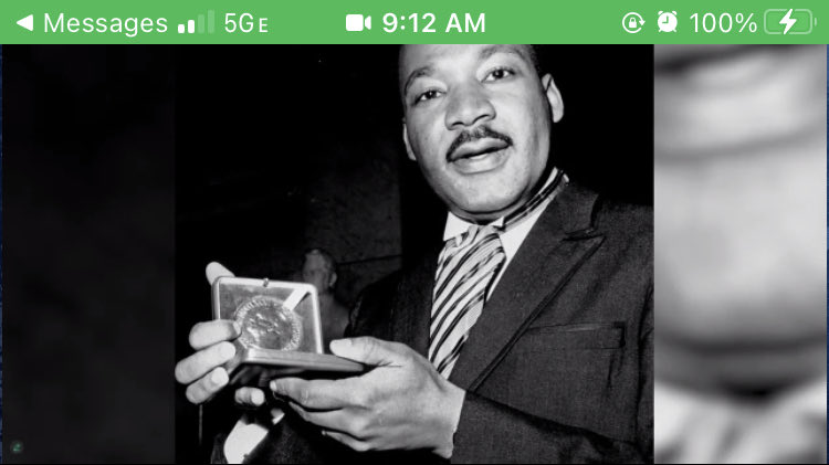 normalsanders's tweet photo. Happy #MLKDAY2025! I’m kicking off the morning, by joining @unitedwaychi with #AuburnGresham neighborhoods’ very own @6figga_dilla in a virtual production where he shares his historical perspective on Dr. King’s legacy of the times he spent in Chicago. https://t.co/8PDoAfMh3T