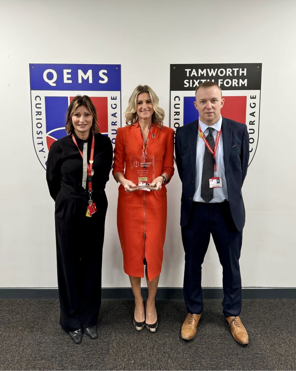 Landau Forte QEMS and Tamworth Sixth Form have been honoured with the Platinum Safeguarding Award by Anchored Schools, an organisation that evaluates safeguarding practices in academies nationwide.