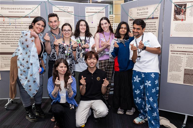 UniWestminster's tweet photo. Our LGBTQ+ Empowerment Programme is back for its second year! 👏🏳️‍🌈

Do you know any second-year students and above who identify as LGBTQ+ and would be interested in connecting with fellow students? 💛

🔗 Find out more and apply before 26 January: https://t.co/QeSCVmjK5h https://t.co/Hi8rffaBJW