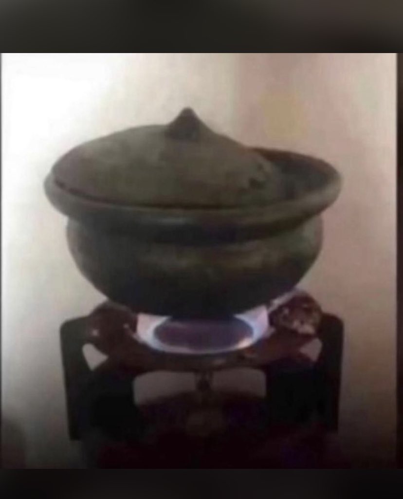 Mood 😎,

Definitely going hard this 2025,
No dulling ,

Good girl no Dey pay 😮‍💨