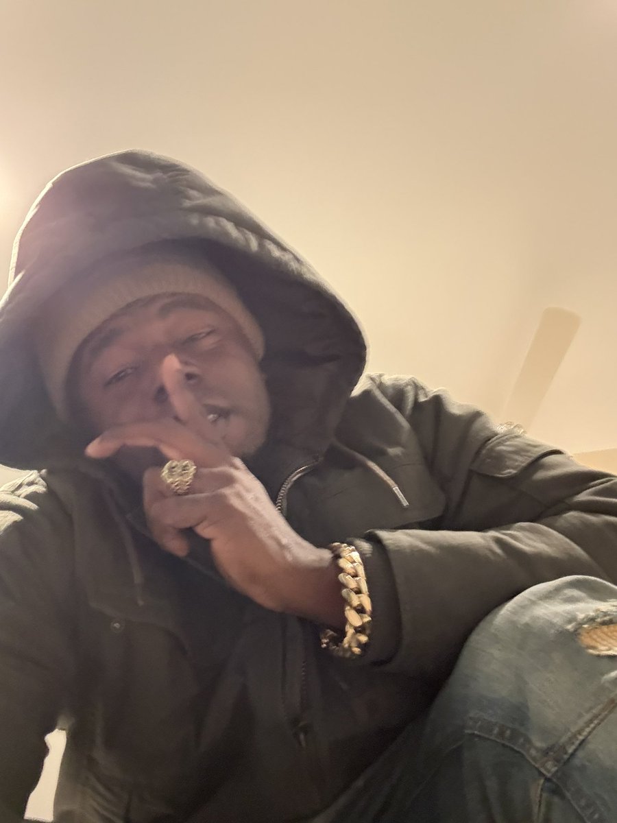 We don’t kiss n tell… She love a real nigga