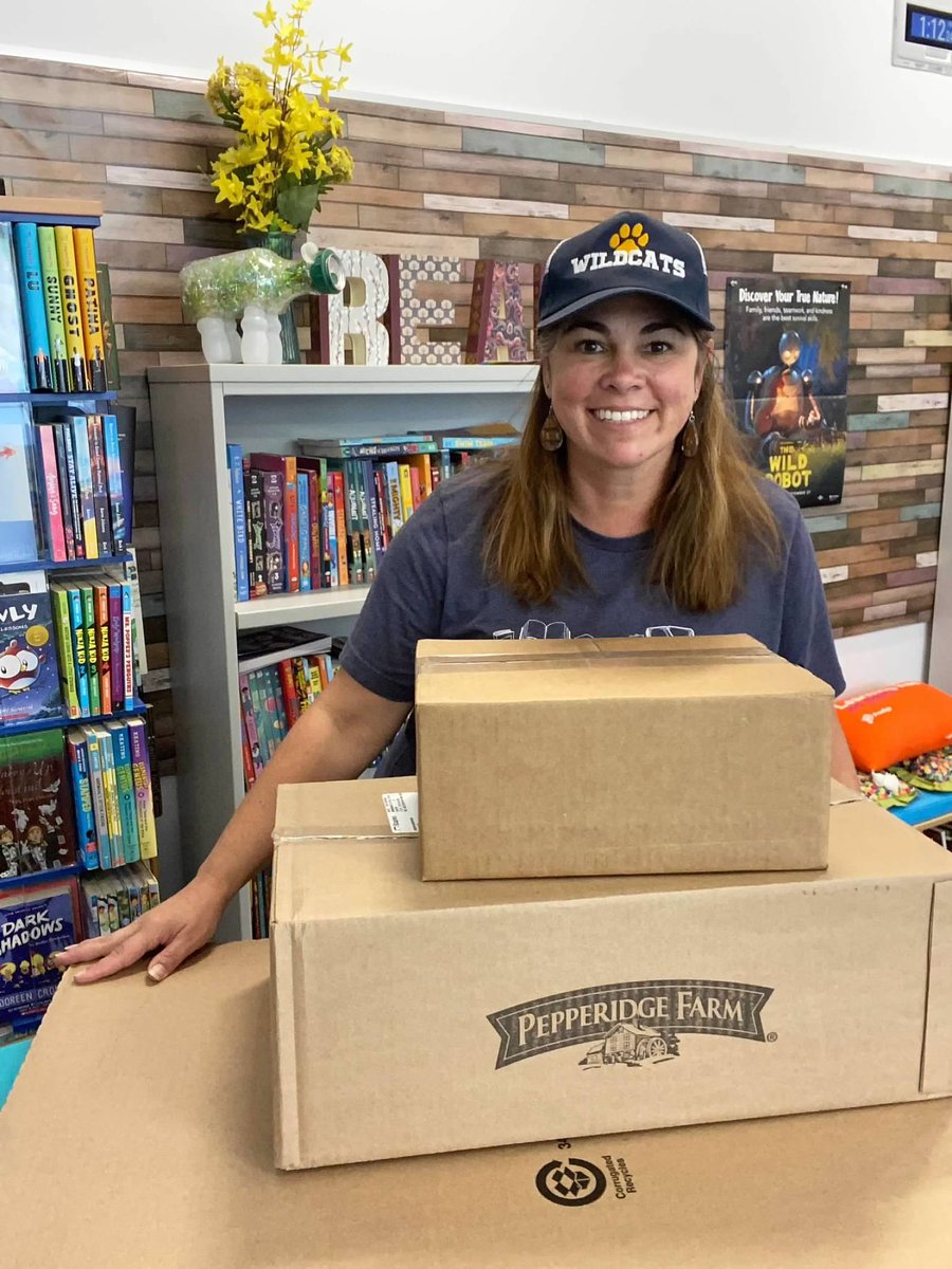 Lori Huntsman tweet media