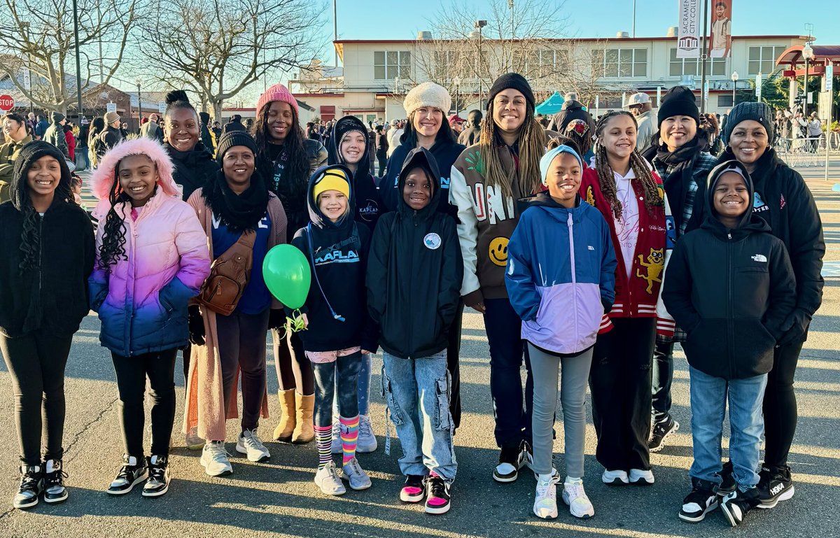 CM_LisaKaplan's tweet photo. Honoring the Life & Legacy of Dr. Martin Luther King, Jr. not only today, but 365 by using the power of my voice in not staying silent about things that matter. #bettertogether #forourchildren #march #love #kindness #peace #MLK #sacramento #natomas #robla https://t.co/yQiEPDPAdd