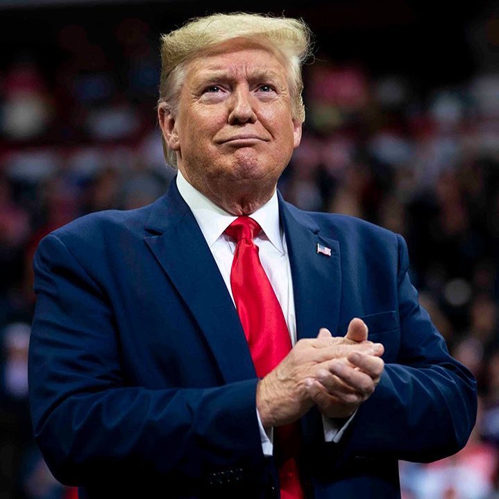 🇺🇸🇻🇪 | CONFIRMADO

El presidente Donald Trump declarará al Tren de Aragua como una amenaza a la seguridad nacional. Con esta designación, el gobierno puede usar herramientas legales como la Ley de Enemigos Extranjeros para desmantelar sus operaciones.

Además, Trump refuerza la