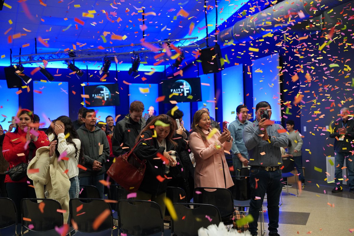 ¡Gracias, Dios, por Tu fidelidad al permitirnos celebrar nuestro segundo aniversario como Faith en Español! A la luz de Hechos 2:14-47, oramos para ser una iglesia llena del Espíritu Santo, firme en Tu Palabra y testigo de Tu poder transformador. #ConocerCrecerServirIr