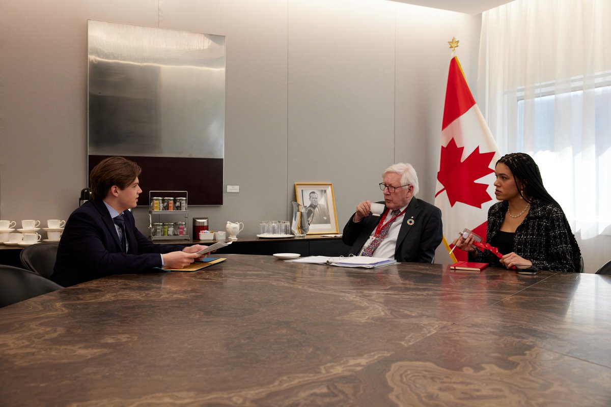 MichalTuczapski's tweet photo. Honored to meet Ambassador @BobRae48, Canada's Permanent Representative to the UN and President @UNECOSOC.

We discussed critical priorities including mental health advocacy, youth engagement, and advancing the Sustainable Development Goals.

Grateful for the insights on fostering inclusive policymaking and strengthening global partnerships for a sustainable future.