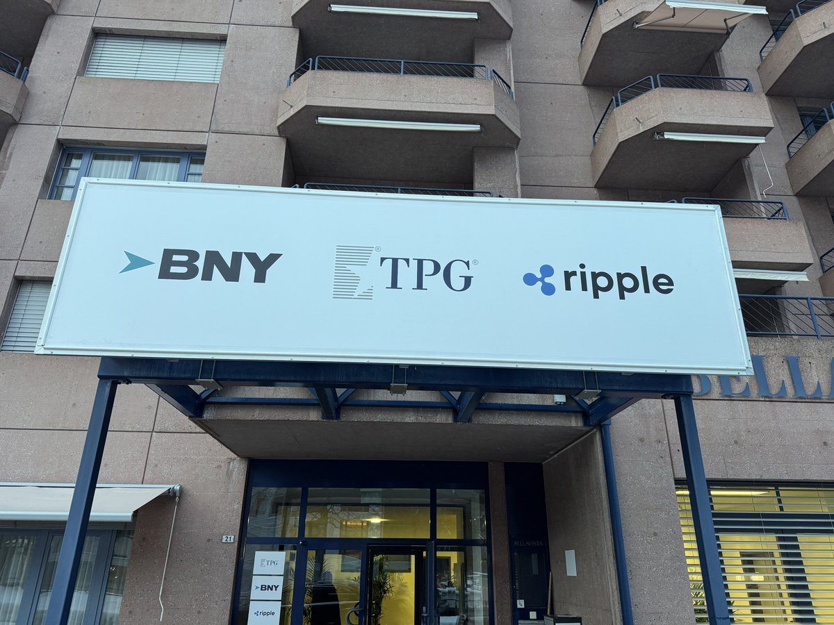 🚨 BREAKING:

A RIPPLE SIGN HAS BEEN SPOTTED AT THE WORLD ECONOMIC FORUM STARTING TODAY IN DAVOS, SWITZERLAND! 🇨🇭 #XRP