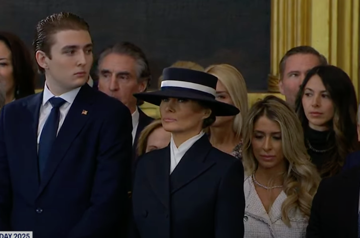 TPostMillennial's tweet photo. Melania Trump looks so classy! https://t.co/doD6UN6UXw