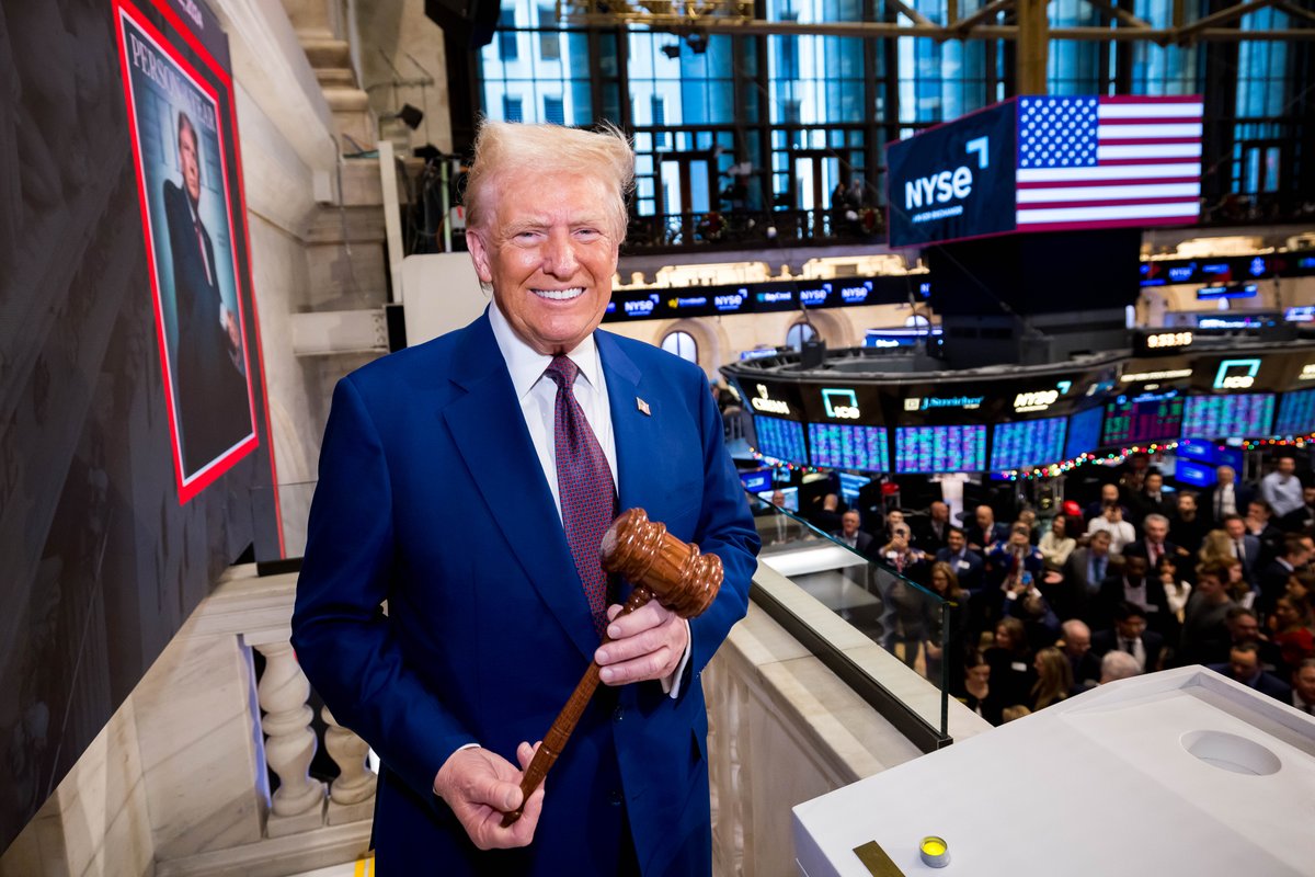NYSE 🏛 (@nyse) on Twitter photo The NYSE congratulates Donald J. Trump on taking office as the 47th President of the United States.
<a href="/TeamTrump/">Team Trump (Text TRUMP to 88022)</a> <a href="/realDonaldTrump/">Donald J. Trump</a> The NYSE congratulates Donald J. Trump on taking office as the 47th President of the United States.
<a href="/TeamTrump/">Team Trump (Text TRUMP to 88022)</a> <a href="/realDonaldTrump/">Donald J. Trump</a>