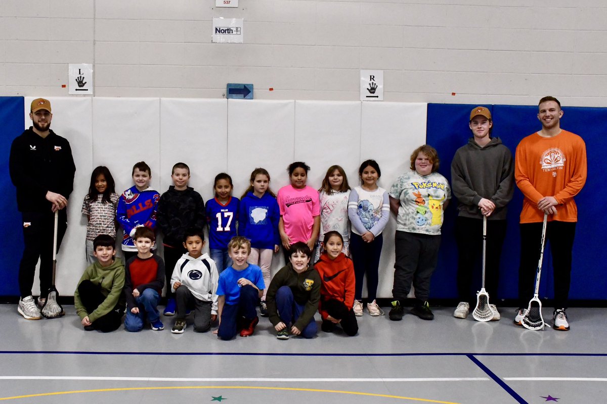 Staff report the Bandits’ visit was an inspiring experience and students were later overheard talking about wanting to play lacrosse. 🐾💙