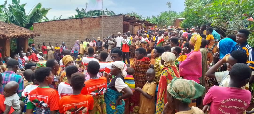 justiniyongere's tweet photo. #Gitega 1.Muntumbero yo gukorera mu Bucimbiri mu minsi 100 aha ni #Zone #Mugera  Mutumba #Mirama  gacimbiri #Rubondo Ahabagumyabanga bahakoraniye kugira bige ibizobashitsa ku intsinzi  yi 100% Hakaba hakiriwe 5 bavuye muyindi migambwe @CNDD_FDDGitega  @bukeyeneza_2 @baku_bob https://t.co/iuZl2aSX3A
