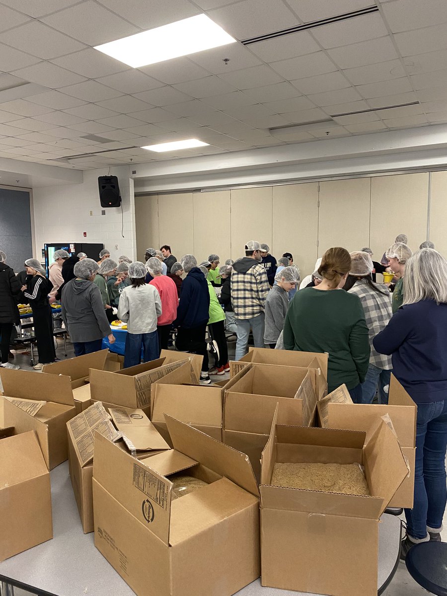 Ross Mandel tweet media