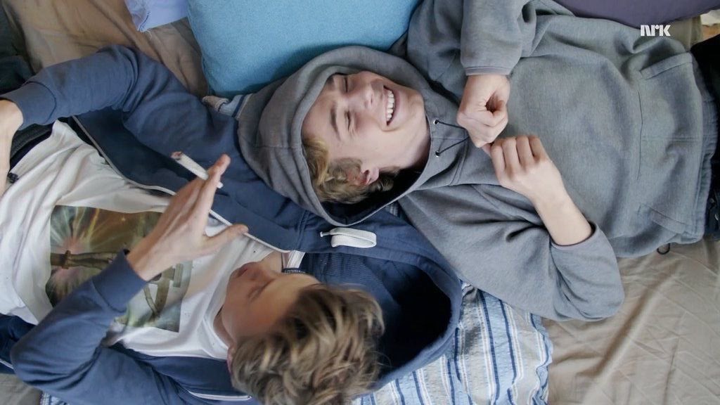 skamvrse's tweet photo. isak and even https://t.co/EMpD3QT8N1
