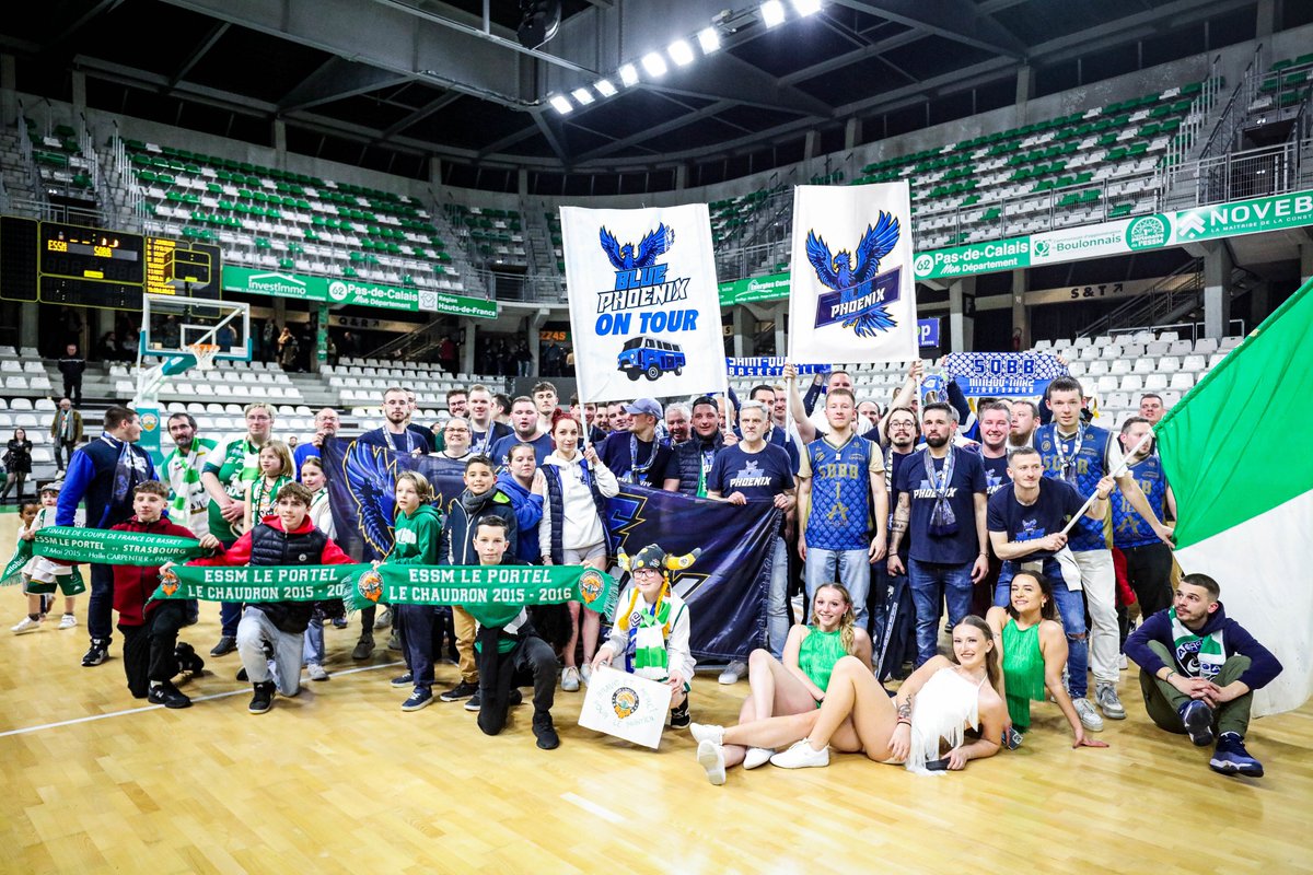 Parce que le derby, c'est ça
⚪️🟢🏳️🏳️🔵⚪️