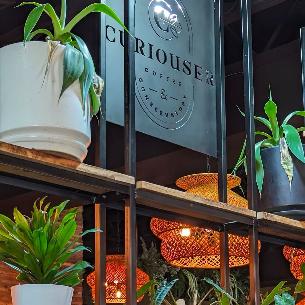 Apple Valley Visitor Information tweet media