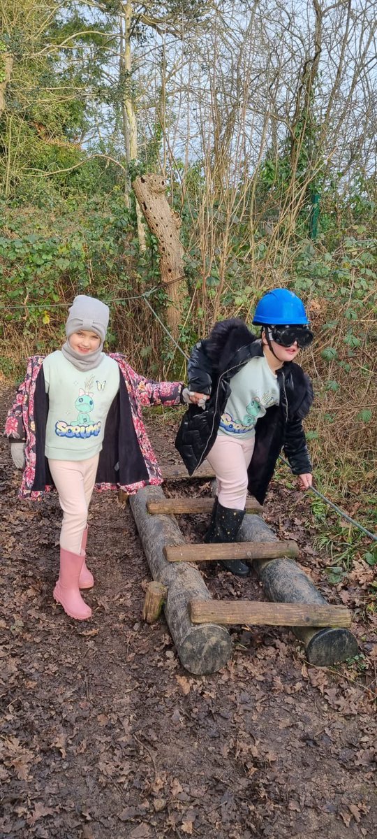 AlbionPrimary's tweet photo. Activity 1 this afternoon was the blindfold trail. Year 3 used their communication skills to help each other.
#APSyear3
#APSresidential 
#APSvalues https://t.co/KwPyZ6M0nr