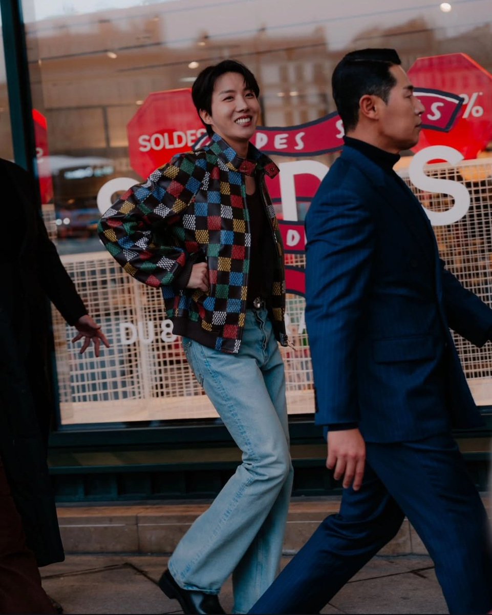 j-hope stream 🪭 tweet media