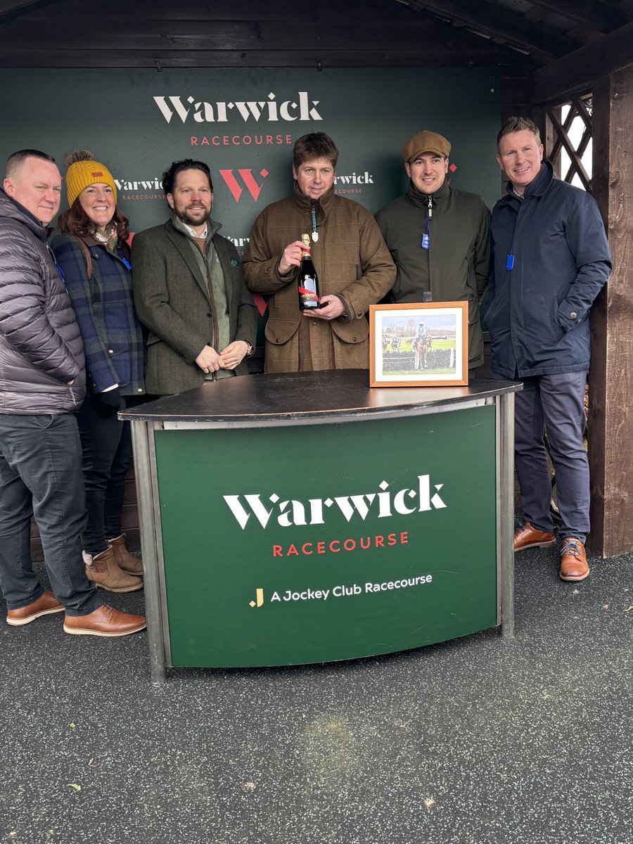 HM Equine | Hazelton Mountford Ltd (@hm_equine) on Twitter photo Congratulations to <a href="/JPOwenRacing/">James Owen Racing</a> <a href="/samtwiston/">Sam Twiston-Davies</a> & The Gredley Family with Lavender Hill Mob <a href="/HMInsuranceUK/">Hazelton Mountford</a> Juvenile Hurdle <a href="/WarwickRaces/">Warwick Racecourse</a> ππ₯ Congratulations to <a href="/JPOwenRacing/">James Owen Racing</a> <a href="/samtwiston/">Sam Twiston-Davies</a> & The Gredley Family with Lavender Hill Mob <a href="/HMInsuranceUK/">Hazelton Mountford</a> Juvenile Hurdle <a href="/WarwickRaces/">Warwick Racecourse</a> ππ₯