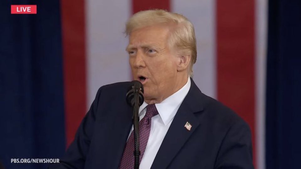 Marc Schinzel 🇨🇭🇺🇦 (@marcschinzel) on Twitter photo Eine würdelose Inauguration Speech. Man könnte meinen, die #USA seien allein auf der Welt. Kein Dank und keine Dankbarkeit, keine ausgestreckten Hände zu den Verbündeten, in die Welt. Kein Zusammenführen. Keine Demut, keine Ehrfurcht. Keine Freude. 
 #Trump Eine würdelose Inauguration Speech. Man könnte meinen, die #USA seien allein auf der Welt. Kein Dank und keine Dankbarkeit, keine ausgestreckten Hände zu den Verbündeten, in die Welt. Kein Zusammenführen. Keine Demut, keine Ehrfurcht. Keine Freude. 
 #Trump