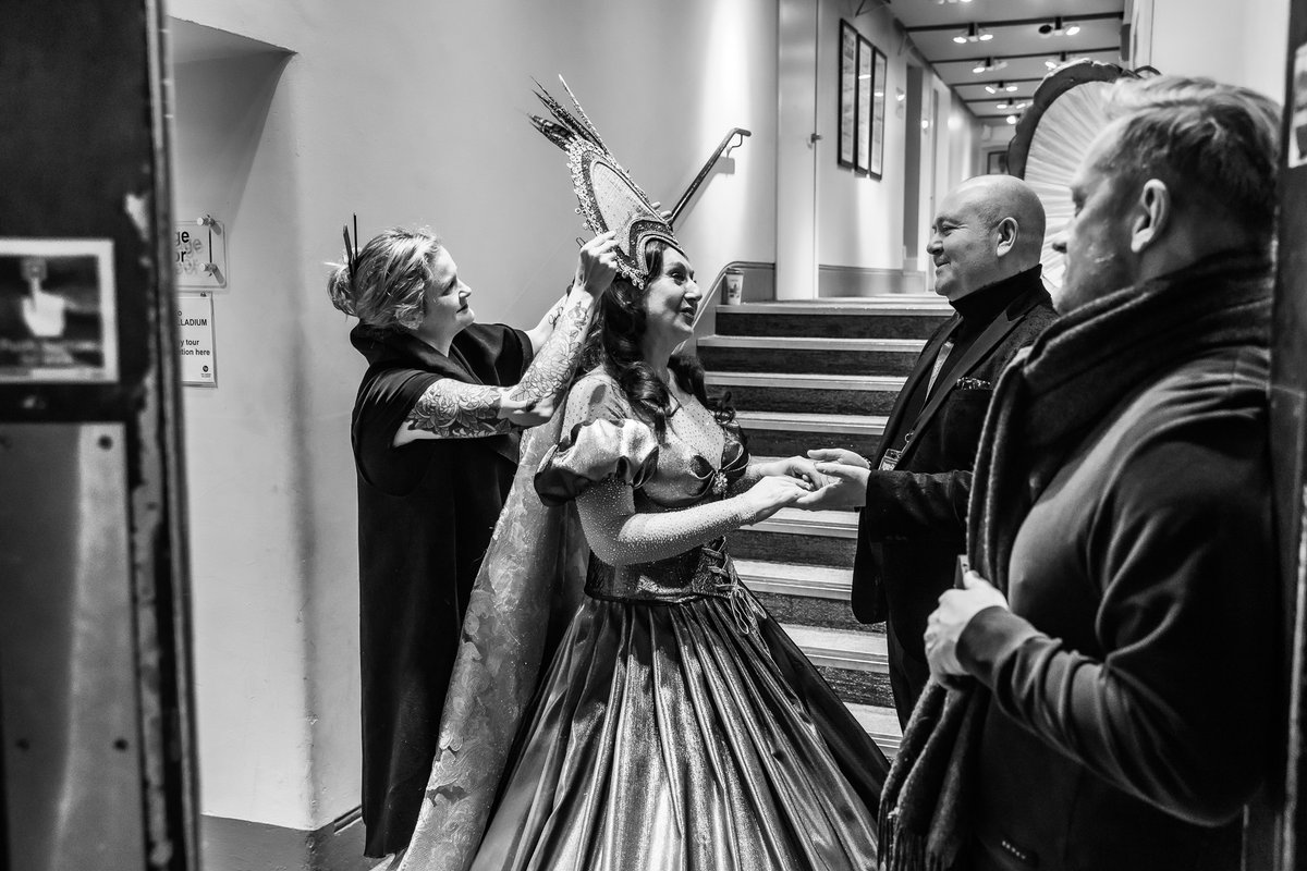 The London Palladium Pantomime tweet media