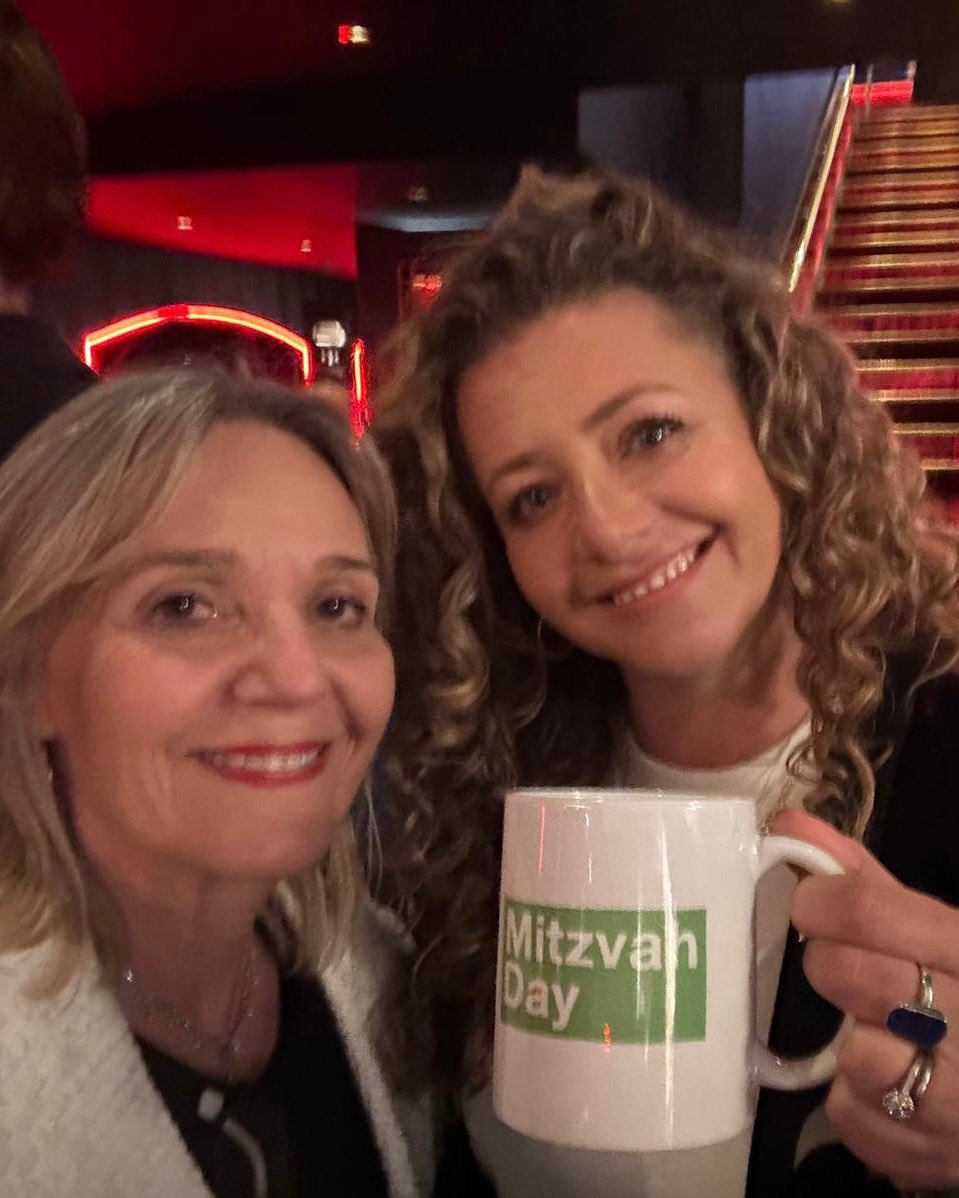 Mitzvah Day (@mitzvahday) on Twitter photo Itās always good to chat with a friend on #BrewMonday.
Mitzvah Day Founder and Chair <a href="/Laura_E_Marks/">Laura Marks</a> shared her cuppa today with actress <a href="/LouisaClein/">Louisa Clein</a>. Itās always good to chat with a friend on #BrewMonday.
Mitzvah Day Founder and Chair <a href="/Laura_E_Marks/">Laura Marks</a> shared her cuppa today with actress <a href="/LouisaClein/">Louisa Clein</a>.