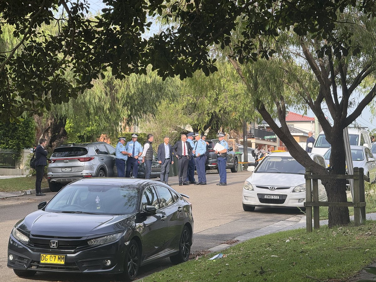 Tallulah Thompson (@tallulaht_) on Twitter photo Prime Minuster <a href="/AlboMP/">Anthony Albanese</a> and NSW Premier <a href="/ChrisMinnsMP/">Chris Minns</a> visit the site of a
Maroubra preschool which was set alight and graffitied in the latest anti-Semitic attack @10NewsFirstSyd Prime Minuster <a href="/AlboMP/">Anthony Albanese</a> and NSW Premier <a href="/ChrisMinnsMP/">Chris Minns</a> visit the site of a
Maroubra preschool which was set alight and graffitied in the latest anti-Semitic attack @10NewsFirstSyd