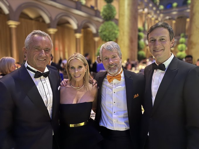 Leecoolanm's tweet image. The Future is ₿right🚀