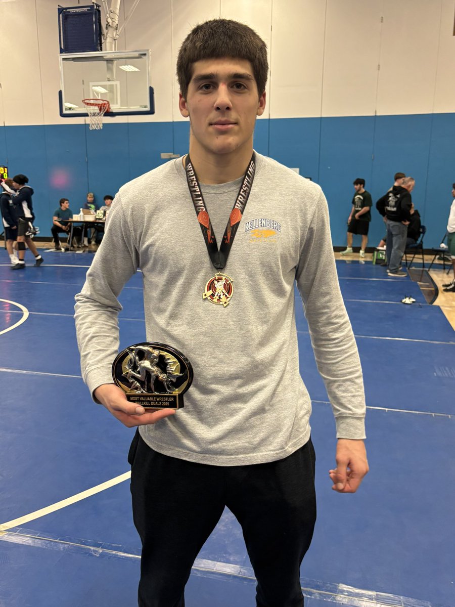 Luke Chernaski tweet media