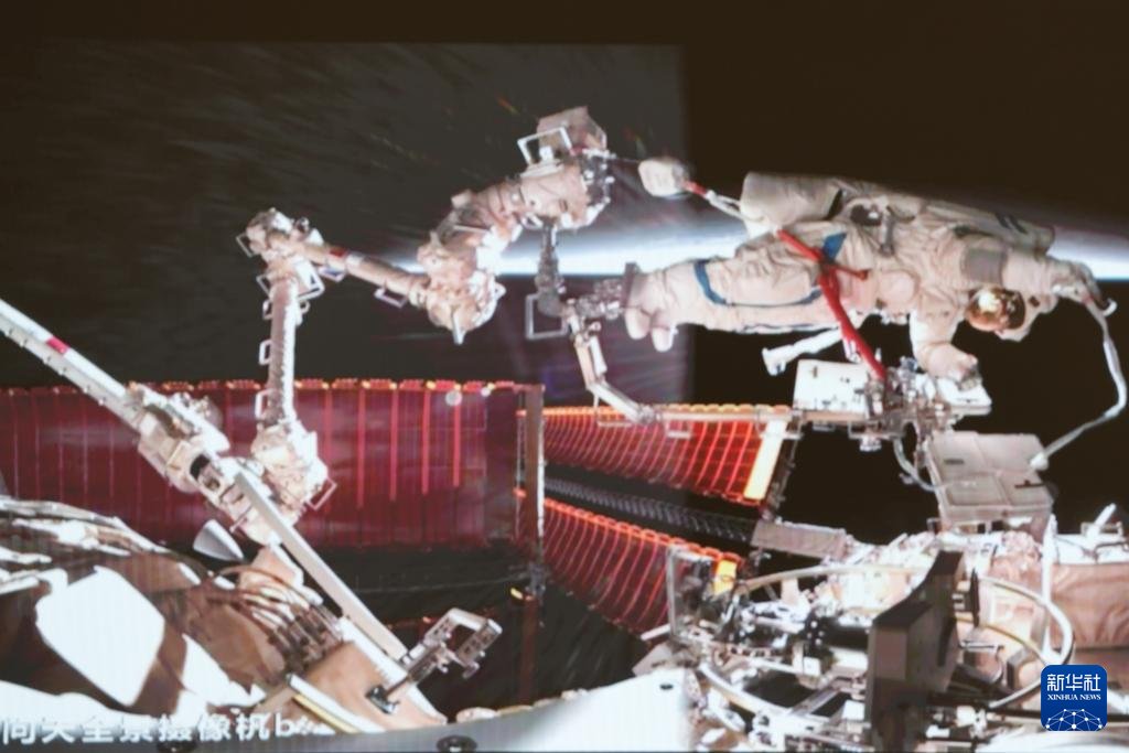 PDChina's tweet photo. Members of the #Shenzhou19 crew aboard China's orbiting space station completed their mission's second series of extravehicular activities (EVAs) on Tuesday, lasting for 8.5 hours, according to the China Manned Space Agency. https://t.co/2v3sOYkwHQ