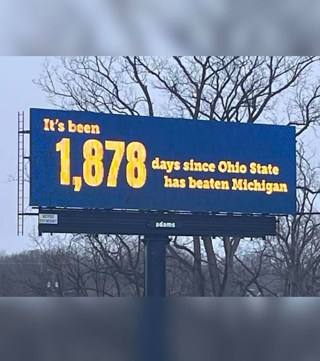 BarstoolUofM's tweet photo. To be the man you gotta beat the man https://t.co/9HrJz5XKEh