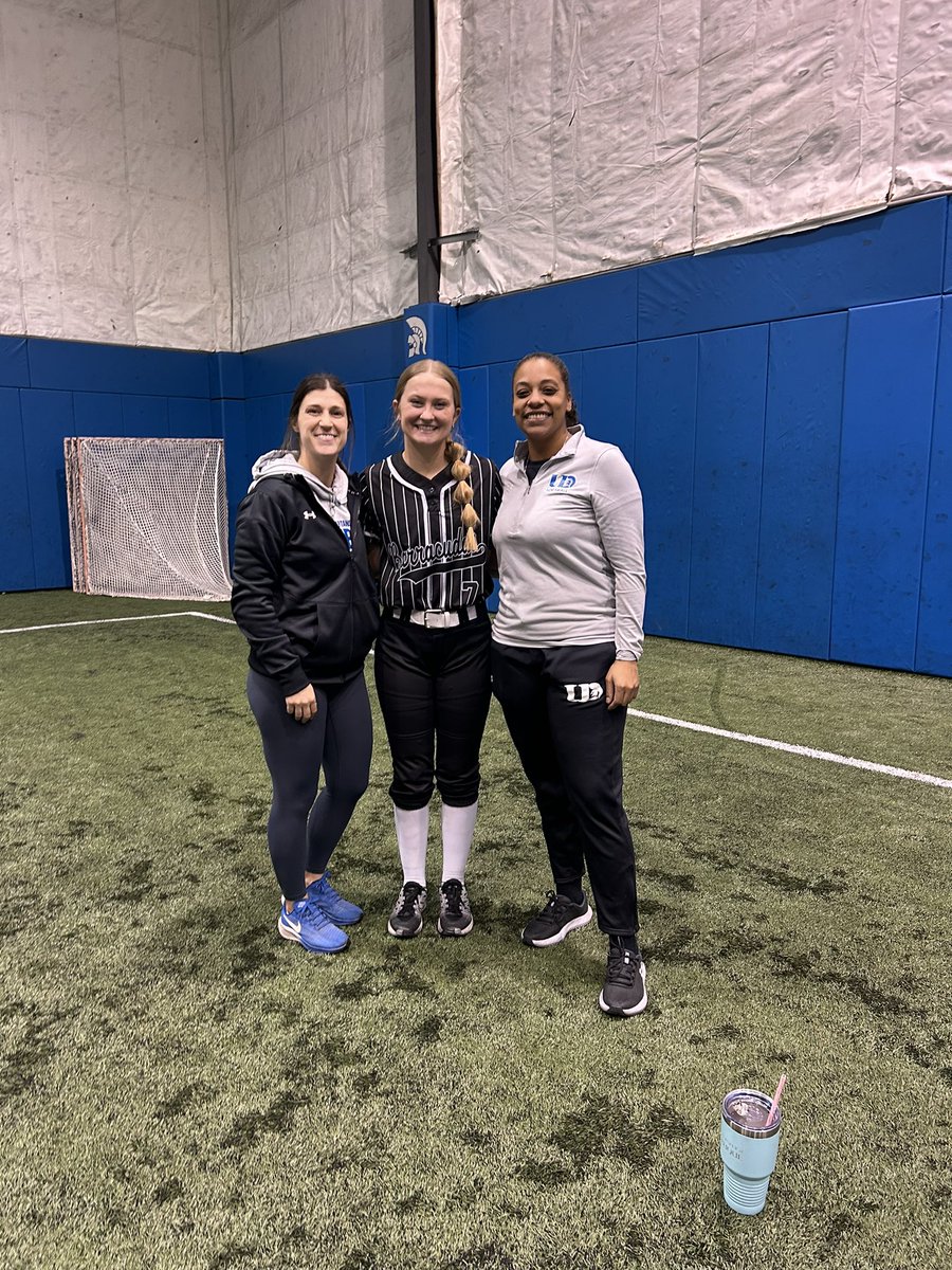 Brenna Williams (@brennaw07) on Twitter photo Huge thank you to <a href="/UDSpartanSB/">University of Dubuque Softball</a>, <a href="/CoachDuross/">Kristen Duross</a>, and Coach Taylor for an amazing camp along with an amazing campus visit! Huge thank you to <a href="/UDSpartanSB/">University of Dubuque Softball</a>, <a href="/CoachDuross/">Kristen Duross</a>, and Coach Taylor for an amazing camp along with an amazing campus visit!