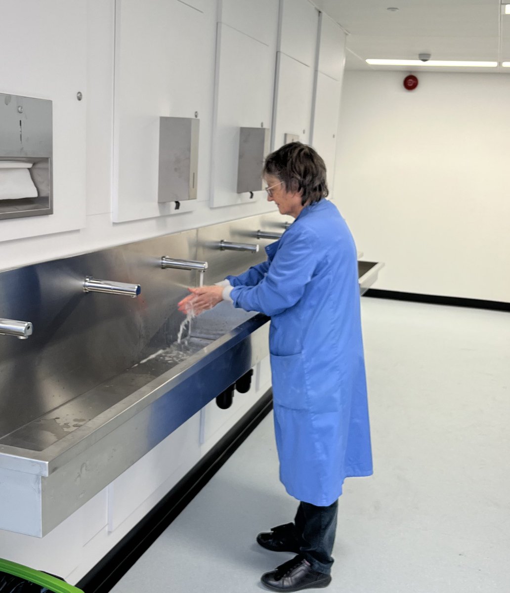 Using the new facilities in the student CTL Biolabs <a href="/UoBbiosciences/">UoB Biosciences</a>