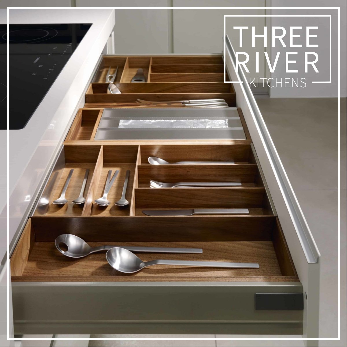 TR_Kitchens's tweet photo. Step into a world of luxury at our Chelmsford Showroom. Three River Kitchens awaits you with bespoke designs. Visit today! #kitchendesign #kitchenideas #kitchendesignideas #kitchendesigner #kitchendesigners #kitchendesigntrends #essexbusiness #essexkitchens #chelmsfordbusiness https://t.co/3291dBGWSo