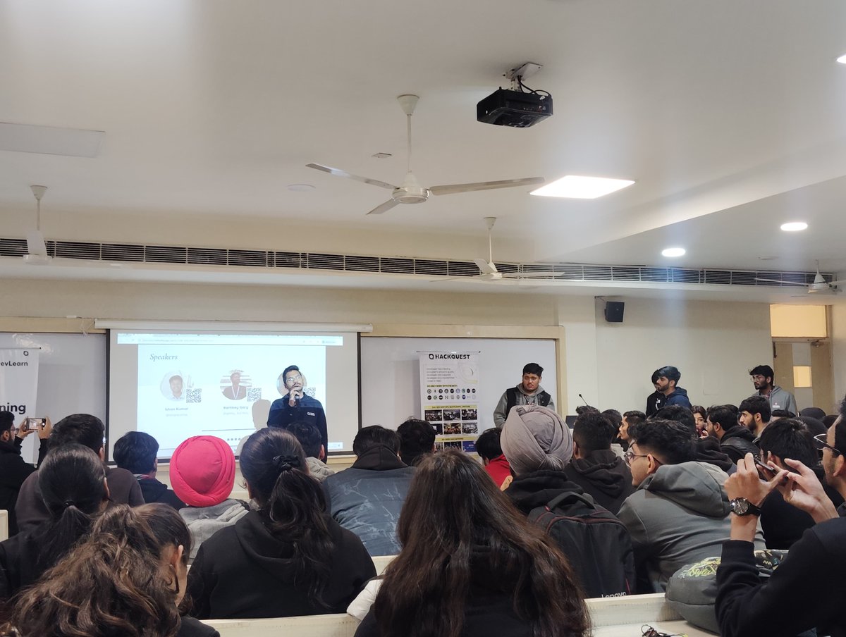Aryan45Org's tweet photo. Joining First IRL CoLearning Camp over @HelloTelos by @HackQuest_ 

Can't wait to dive into web3 basics and learn about telos ! Hosted by @geeky_kartikey , @ishankumax and @CoderKavyaG . LFG 🔥 https://t.co/LCfAFOu234