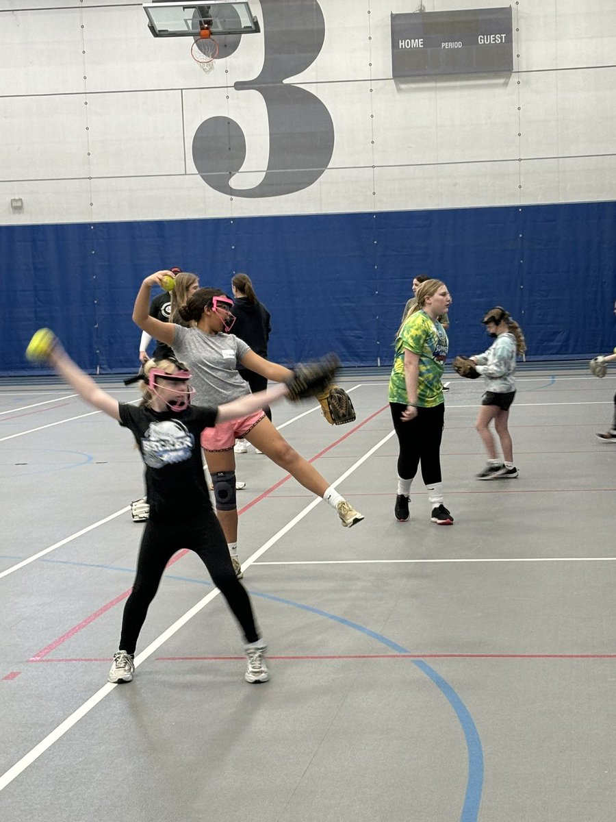 Becker MN Softball (@beckermnsoftbal) on Twitter photo One of my favorite days of the year. 66 little Bulldogs braving the cold & learning the game from <a href="/SCSUHUSKIES_SB/">St. Cloud State Softball</a>. Maybe one of them will grow up to be a Husky like <a href="/EickhoffEmma/">Emma Eickhoff</a>! #BulldogPride #BuildingChampions One of my favorite days of the year. 66 little Bulldogs braving the cold & learning the game from <a href="/SCSUHUSKIES_SB/">St. Cloud State Softball</a>. Maybe one of them will grow up to be a Husky like <a href="/EickhoffEmma/">Emma Eickhoff</a>! #BulldogPride #BuildingChampions