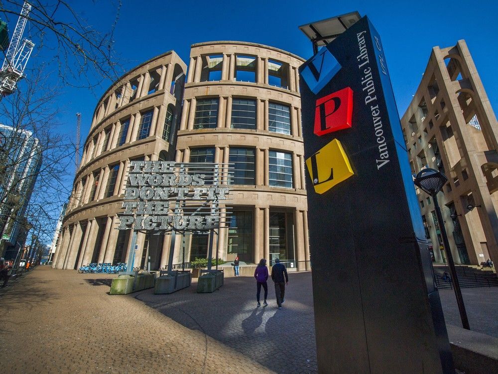 Vancouver Public Library staff banned from wearing watermelon pins to show support for Palestine vancouversun.com/opinion/column…