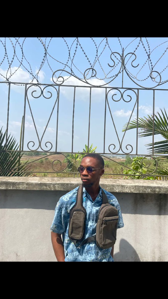 2025 = Big dreams, bold moves! 💼✨
For ATF Arcadia, I’m creating bold bags and inspiring confidence. What’s YOUR big goal for the year? Let’s thrive together!
#NewYearNewGoals #DreamBig #ATFArcadia