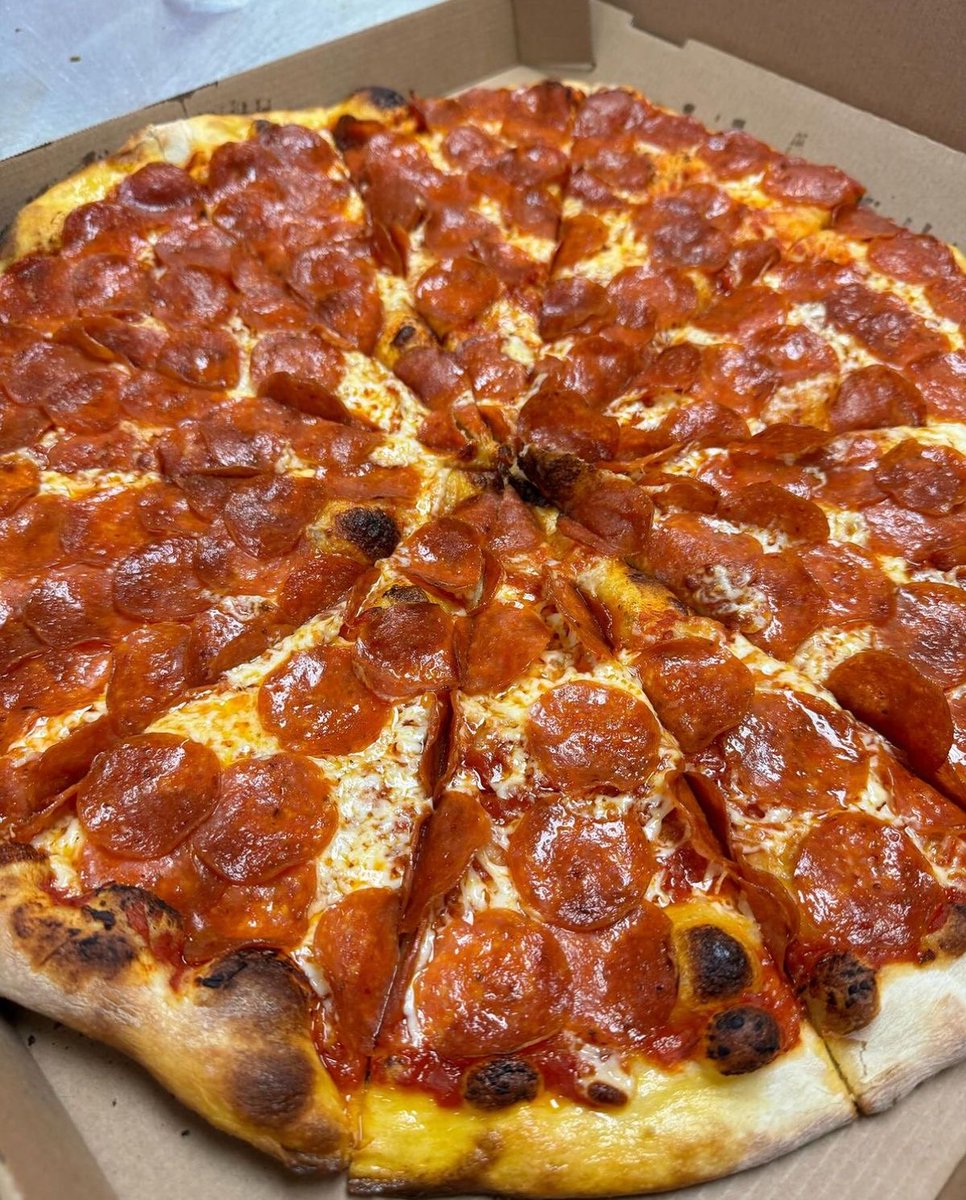 Lunaisjustagirl's tweet image. food poll - binge day edition