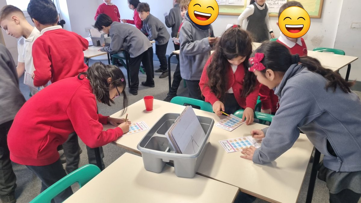 MissMerrillCTS's tweet photo. IT'S CHERRY WEEK!! One of our #5WaysofWellbeing is #Learn, and today we had a lovely session of Juice and Jabber. We really enjoyed this and got the chance to learn more about each other!! 🍒 @CTS_Watford @headcherrytree @MissPenfoldCTS https://t.co/2fqcY8RJoR